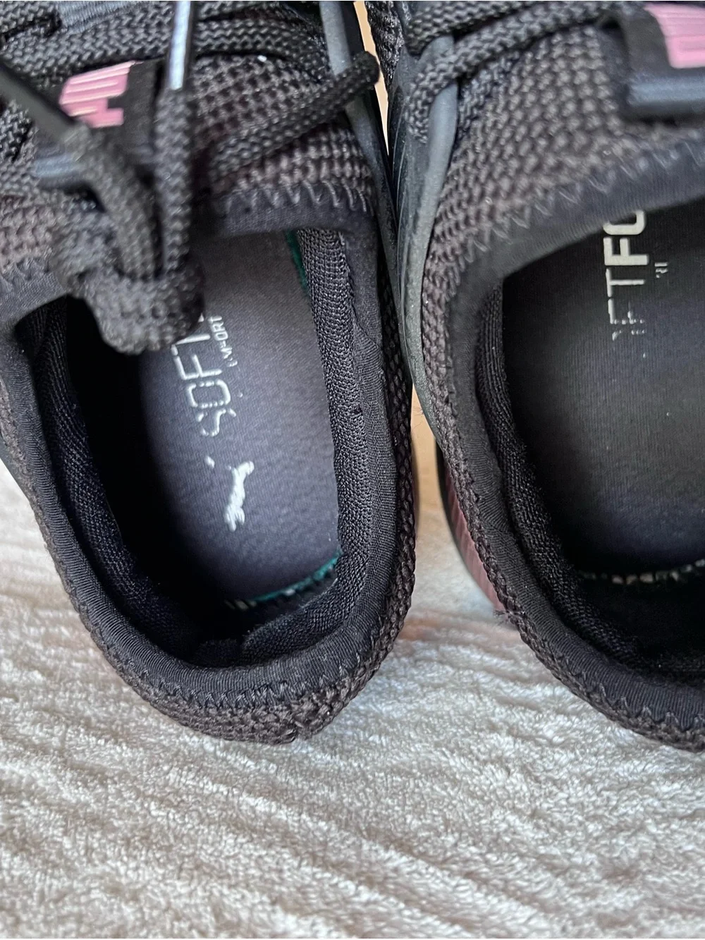 Puma lightweight athletic